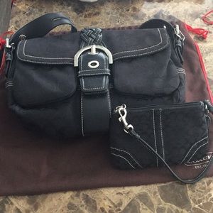 Black coach bag & wrislet!